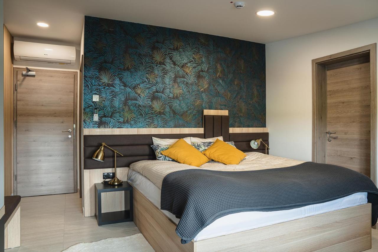 B&B La Siesta Markovci Екстериор снимка