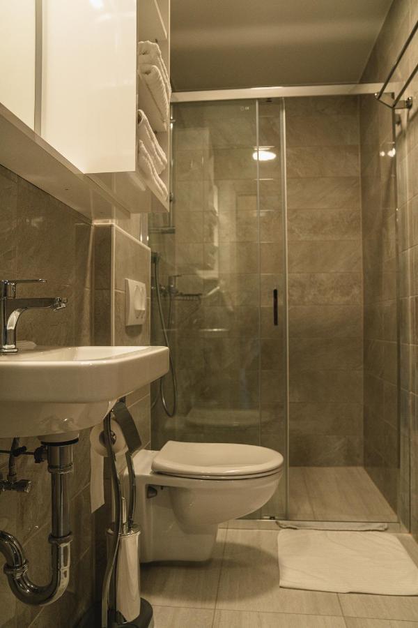 B&B La Siesta Markovci Екстериор снимка